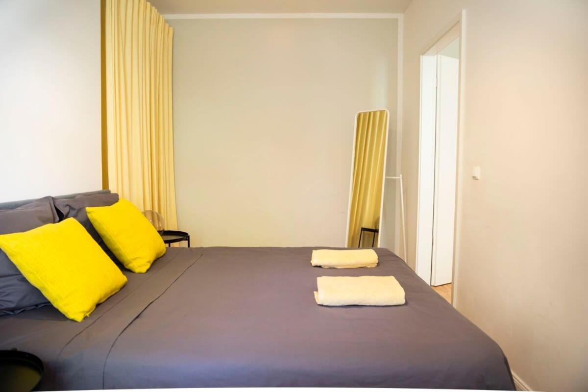 Cosy Two Br Plus Self Checkin Plus Street Parking Берлін Екстер'єр фото