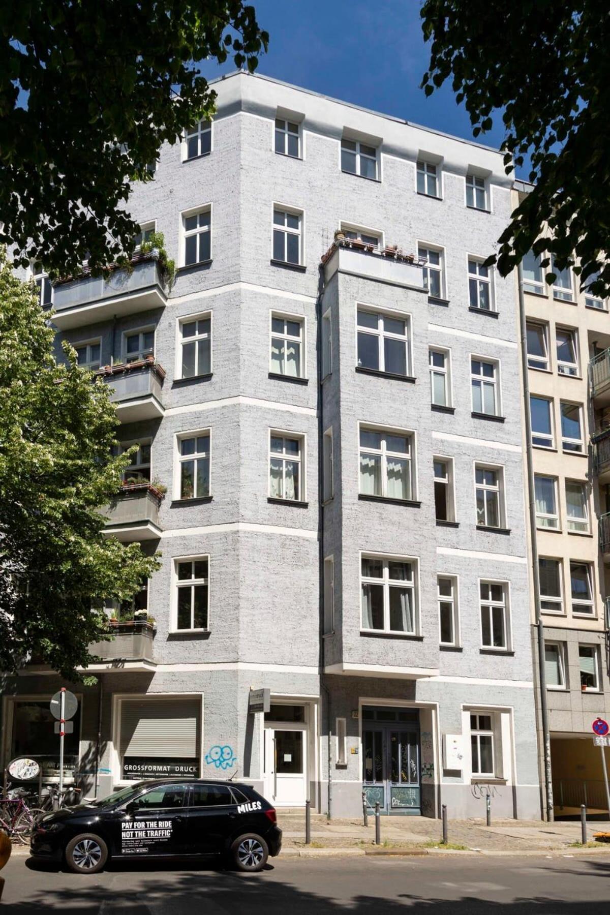 Cosy Two Br Plus Self Checkin Plus Street Parking Берлін Екстер'єр фото